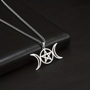 Moon Pentagram Round Pendant Necklace Stainless Steel Amulet Necklaces Jewelry