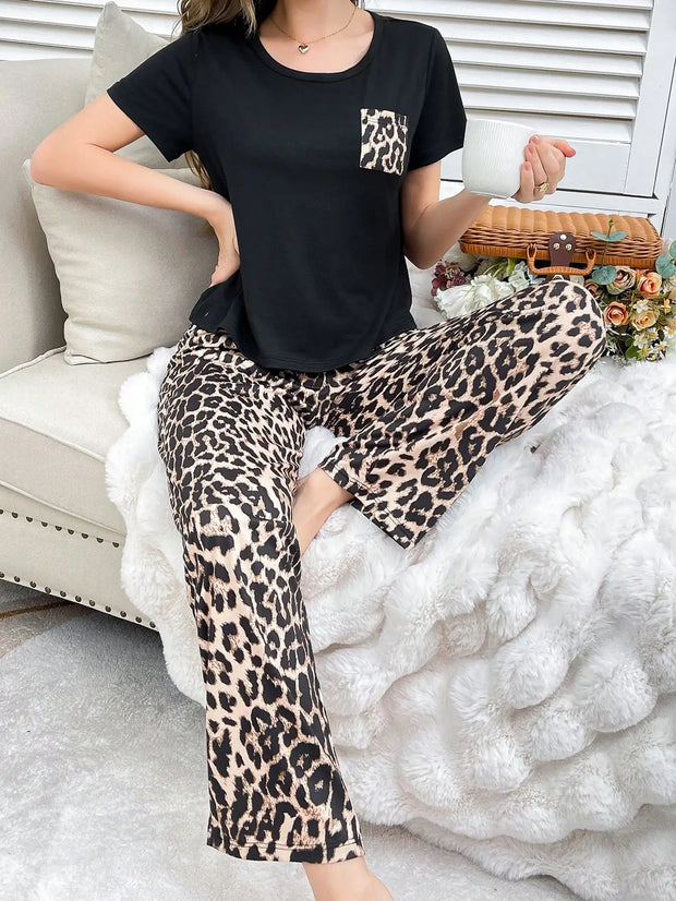 Women's Pajamas Set with Leopard Print, Comfortable