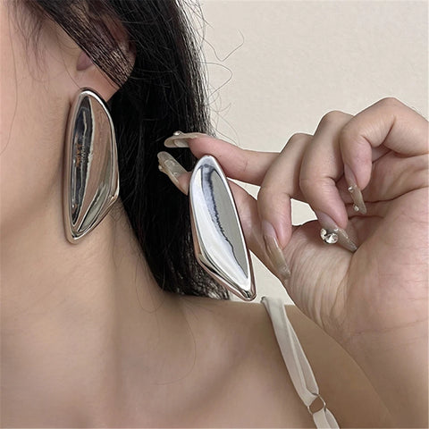 Elegant Classic Geometric