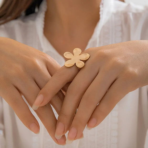 Irregular Chunky Big Geometric